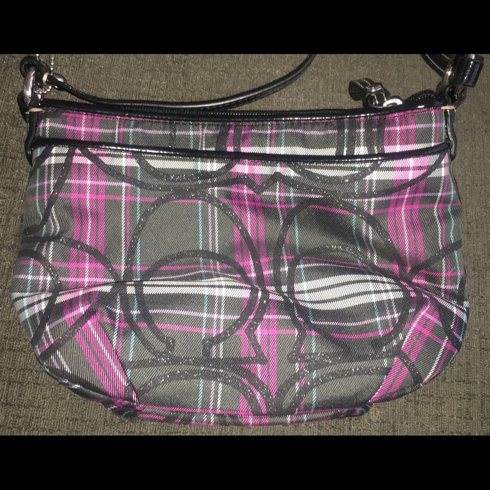 Authentic Signature Coach Cross Body Purse